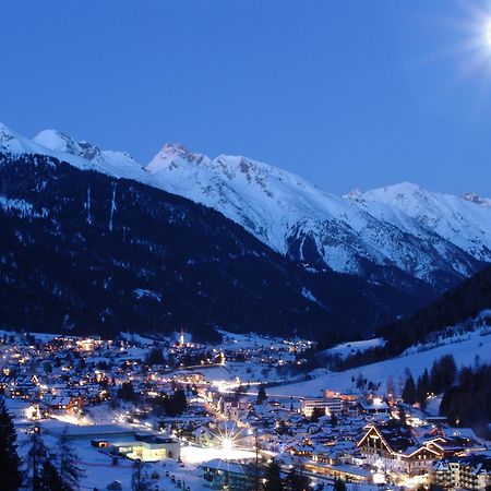 Arpuria L Hidden Luxury Mountain Home - Adults Friendly Sankt Anton am Arlberg Bagian luar foto