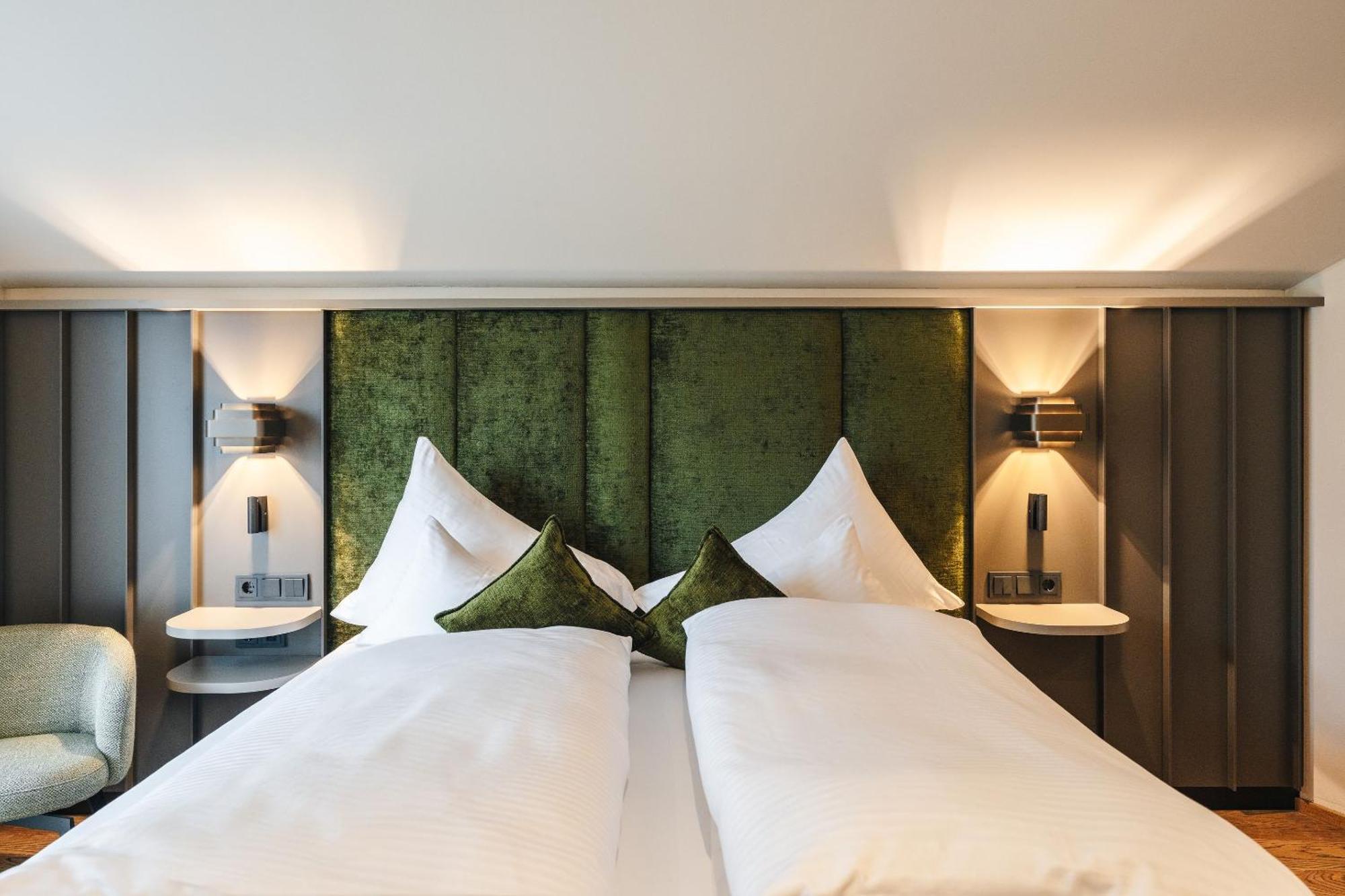 Arpuria L Hidden Luxury Mountain Home - Adults Friendly Sankt Anton am Arlberg Ruang foto
